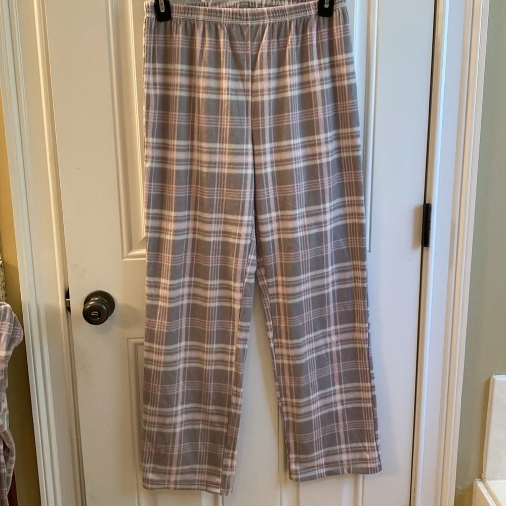 Women’s pajamas